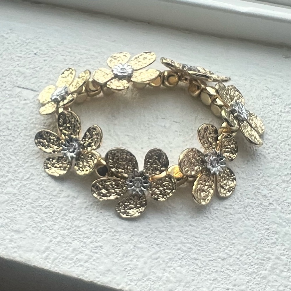 Floral Gold/ Silver Pattern Bracelet